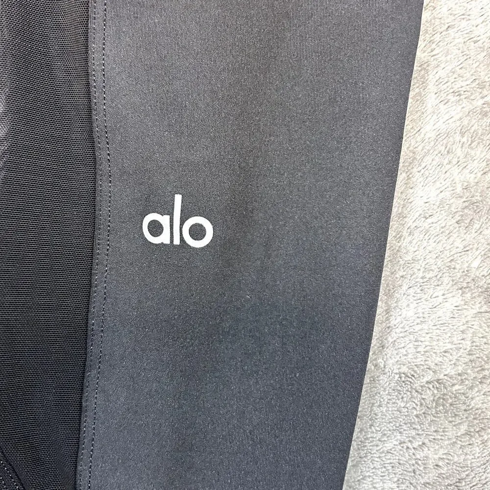 Alo Black Mesh Side Leggings Size Small (Fits 4) Yoga‎ Athleisure Sculpting Gym